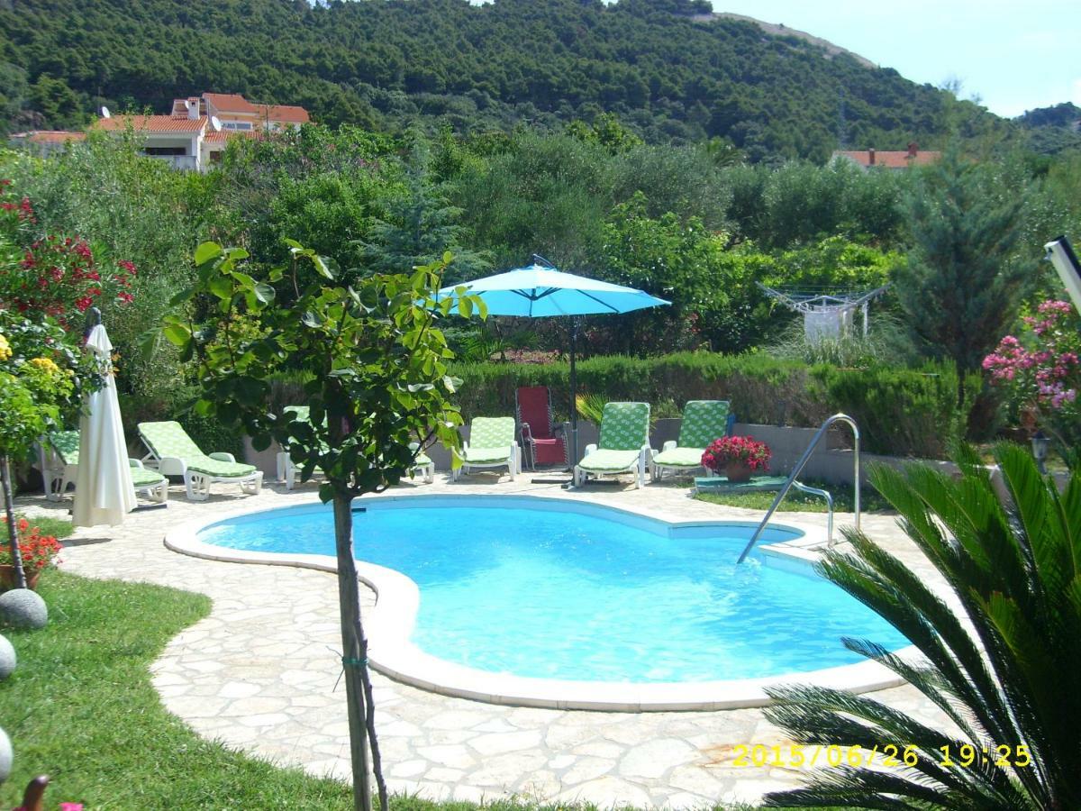 Apartments Bosiljka Раб Екстериор снимка