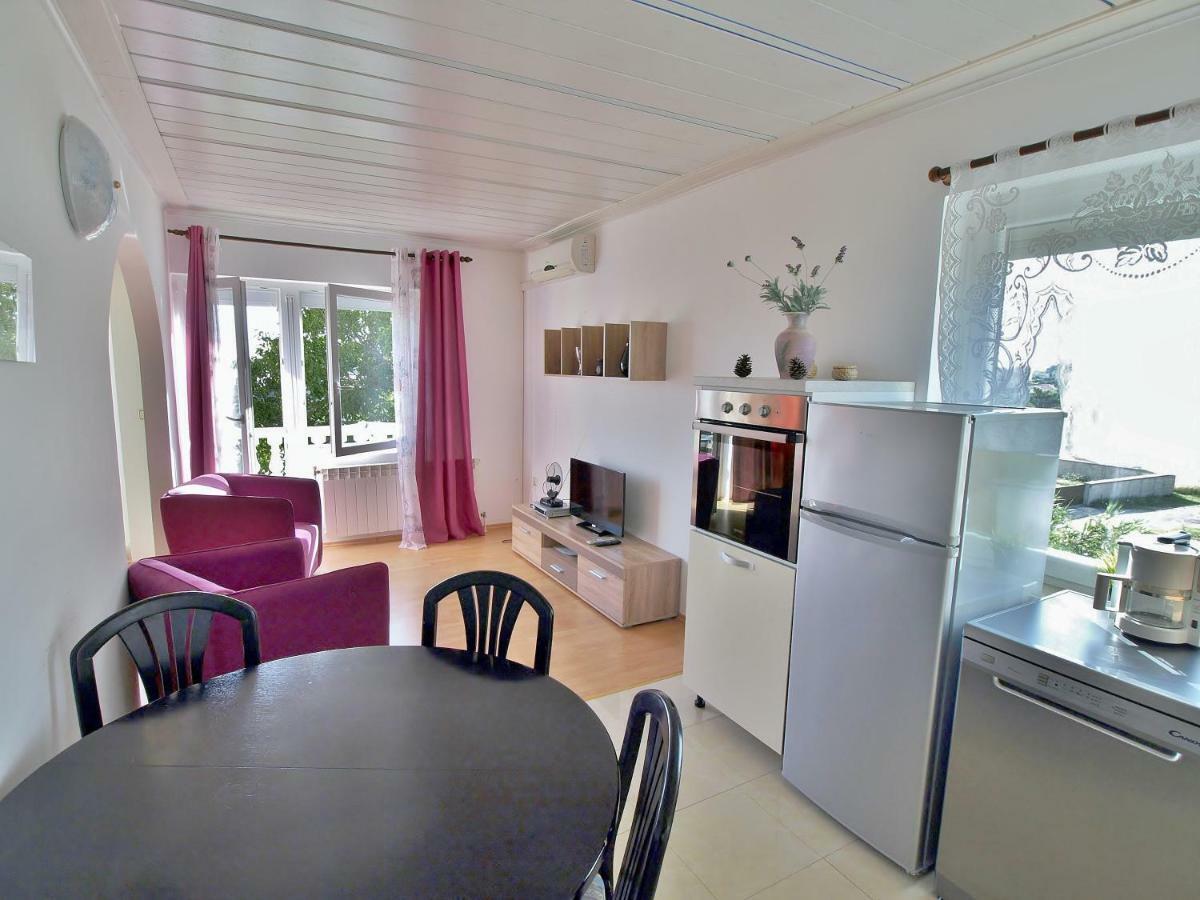 Apartments Bosiljka Раб Екстериор снимка